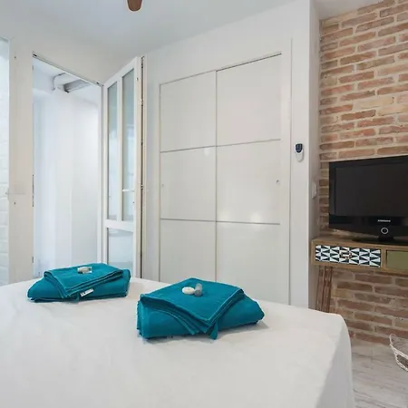 Apartment Laura Sea View *